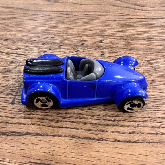 2003 Hot Wheels Diecast Blue Surf Boarder Car McDonalds Happy Meal Toy - Picture 2 of 4